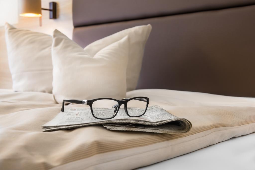 Business Class Hotel Haeckermuehle Tiefenbronn Екстериор снимка